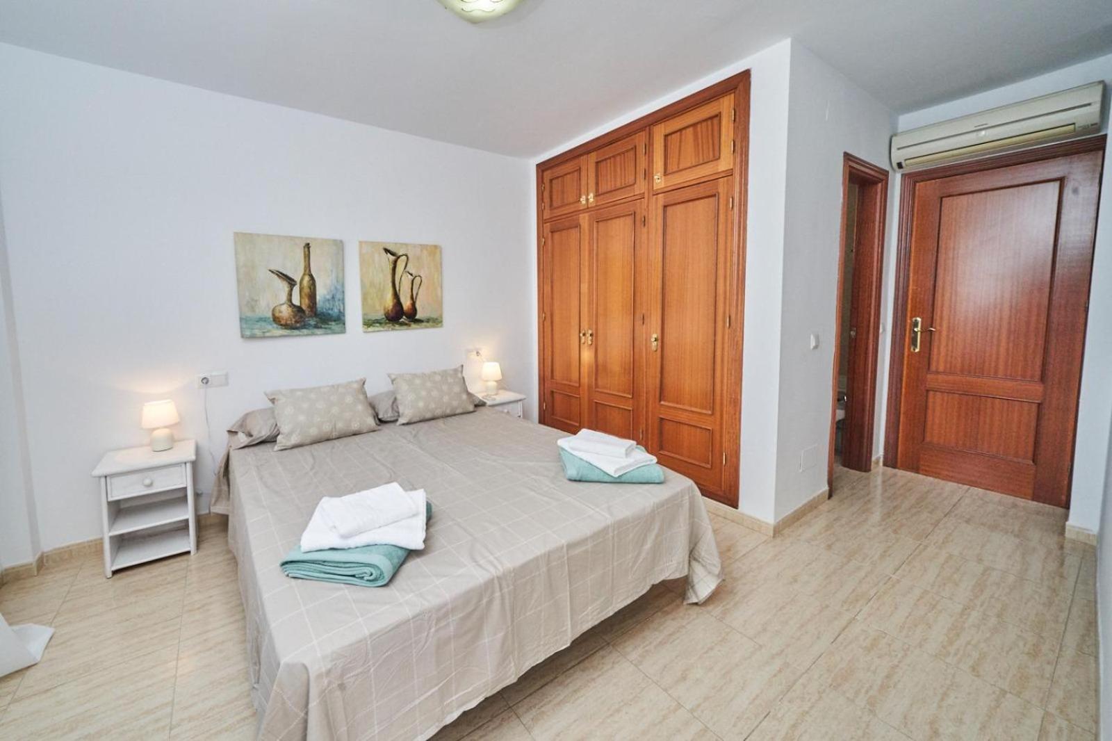 Villa Pura - Private Jacuzzi & Heated Pool 内尔哈 外观 照片