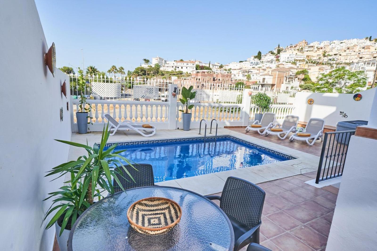 Villa Pura - Private Jacuzzi & Heated Pool 内尔哈 外观 照片